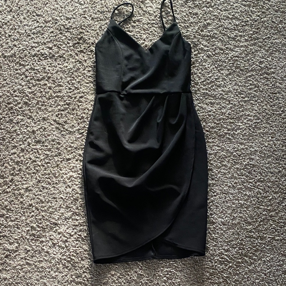 Elegant Black Spaghetti Strap Dress